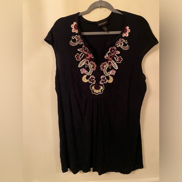 Lane Bryant women’s tunic top with embroidery/ sequin embellishment. Size 18/20. - Picture 1 of 6